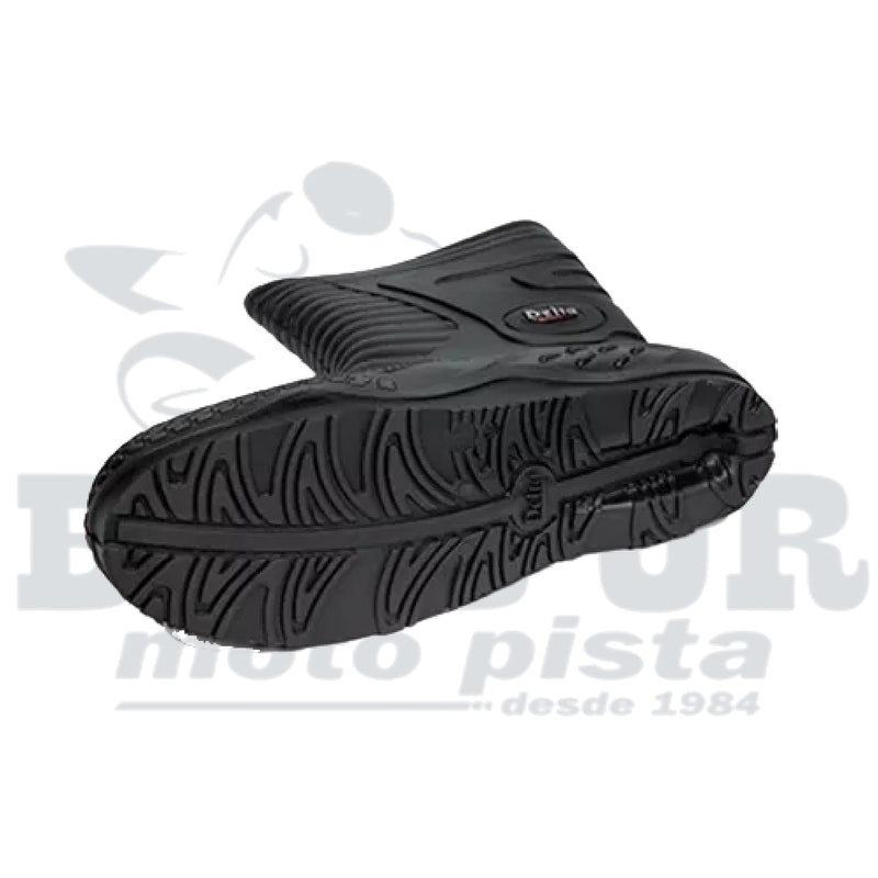 Bota Impermeável Delta Preta 43 e 44 visao detalhada